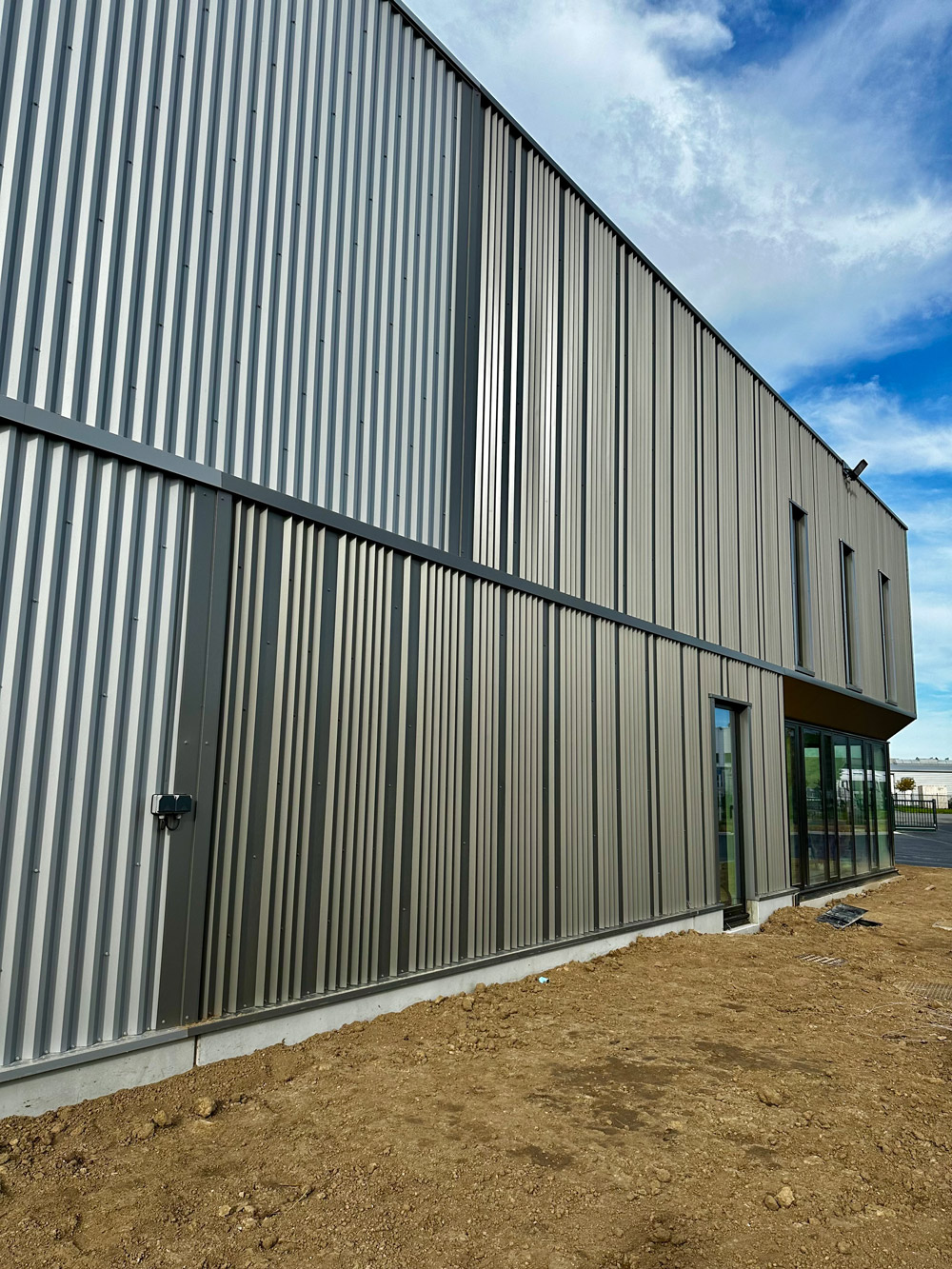 Salti Arques 2025 Industrie Bâtiment d’activité Immeuble d’entreprise Immeuble industriel Bureau Maitrise d’œuvre Ingénierie Construction Rénovation Réhabilitation