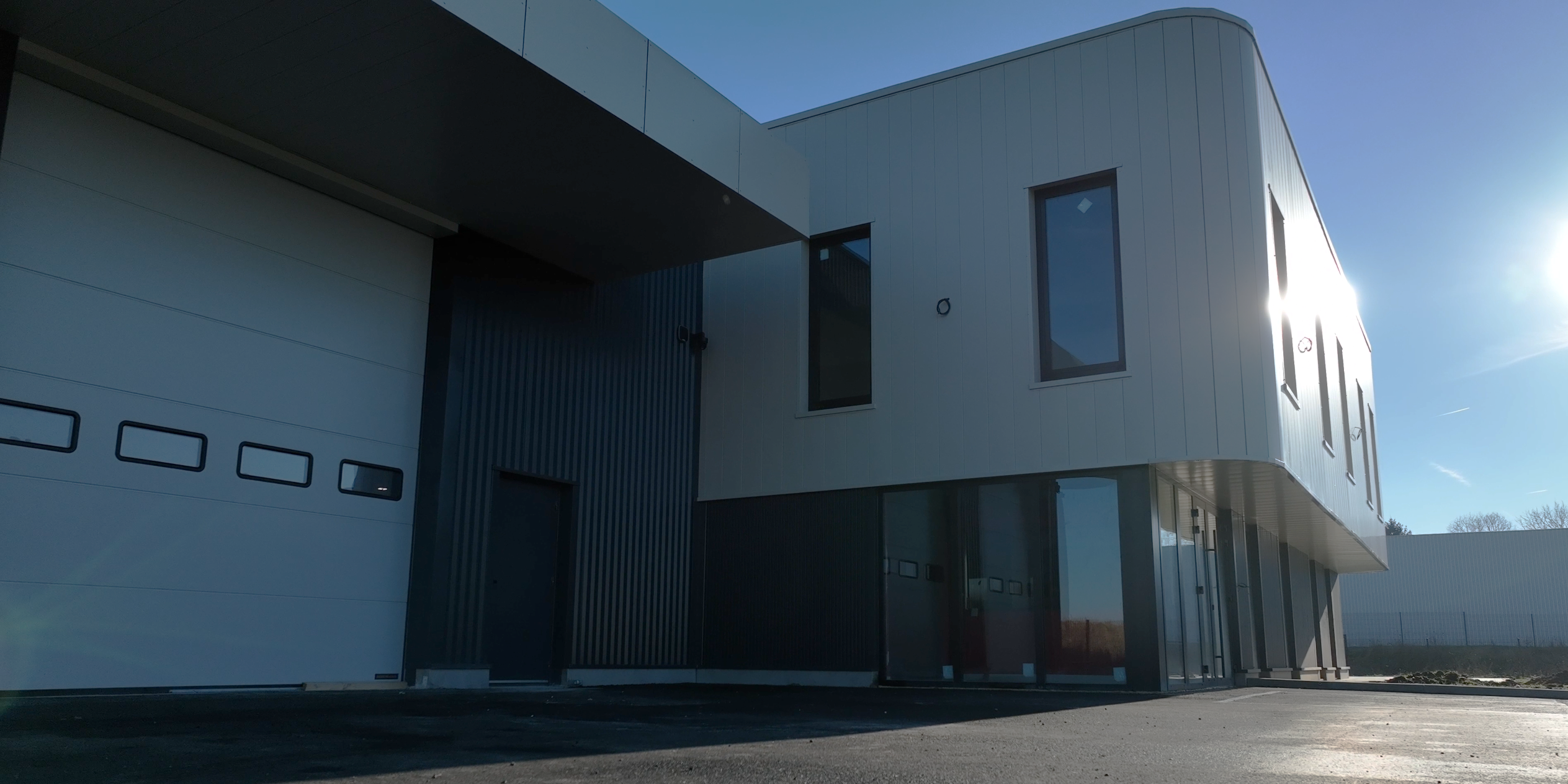 ADICSON à Cambrai (59) construction d'un bâtiment d'activité pour l'événementiel