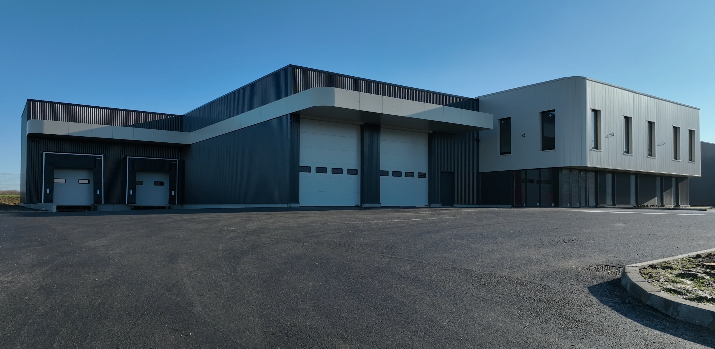 ADICSON à Cambrai (59) construction d'un bâtiment d'activité pour l'événementiel